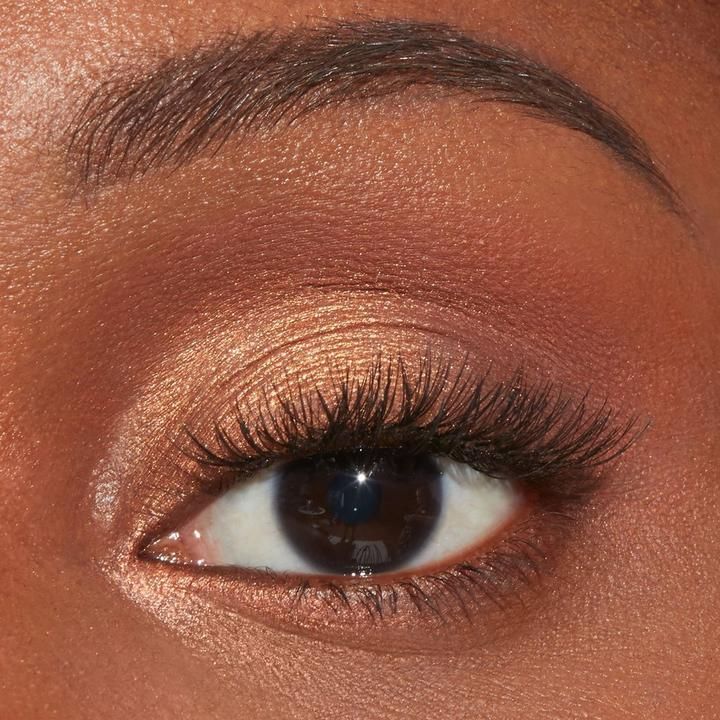 Maquillage yeux noisette doré