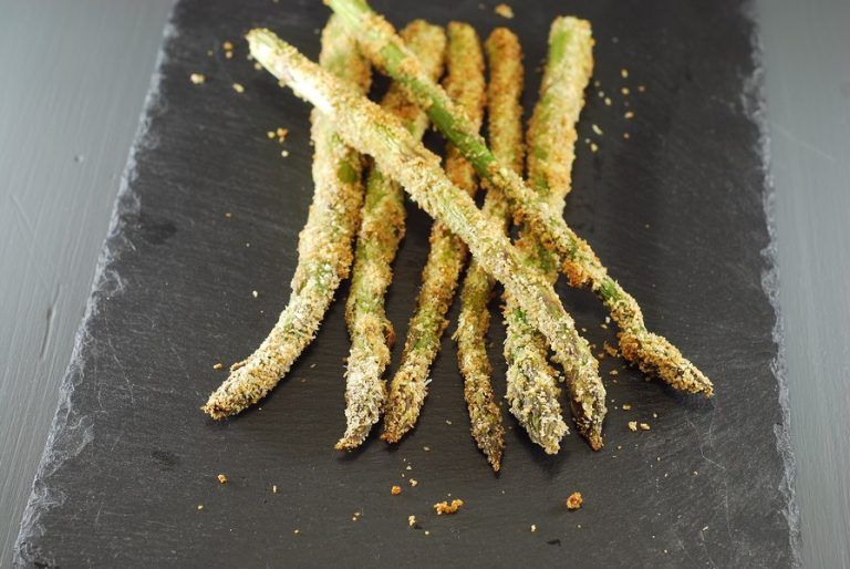 Asperges vertes croquantes