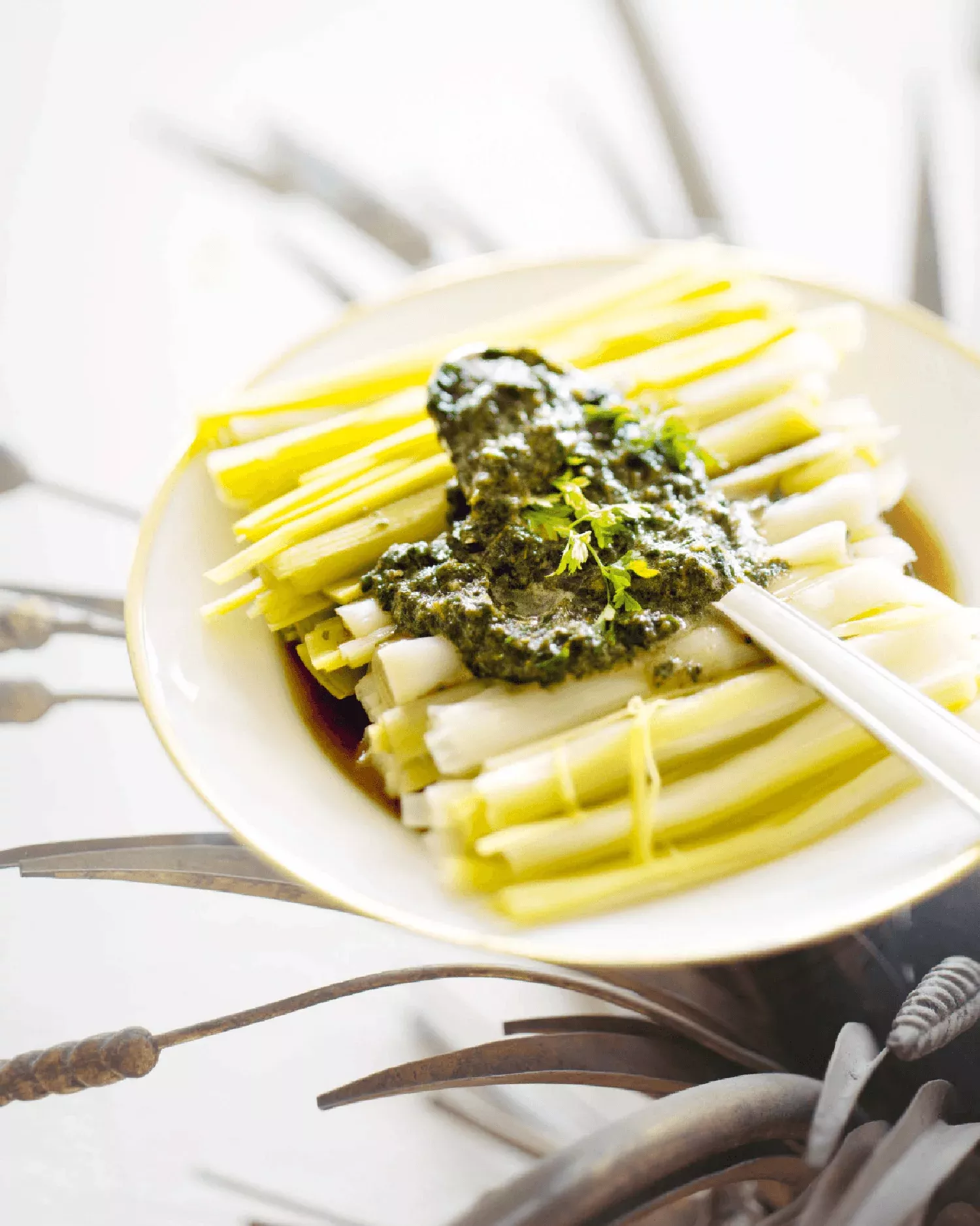 Cuire les poireaux à l'eau